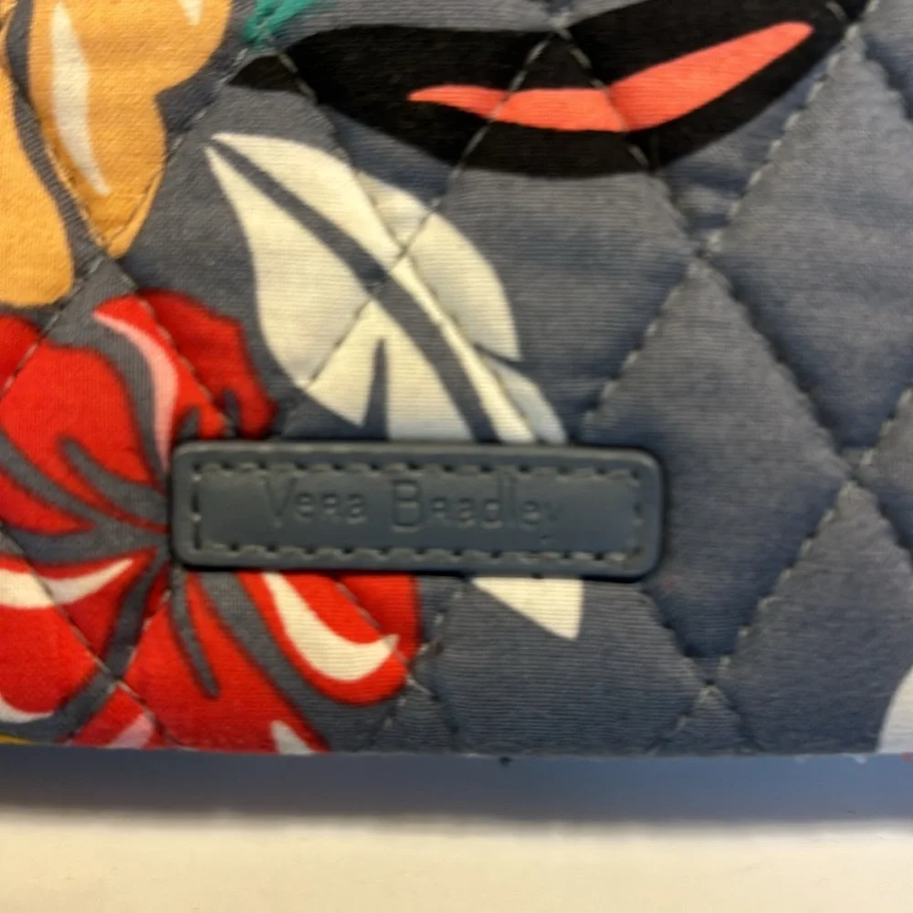 Vera Bradley wristlet floral motif grey clear back pocket